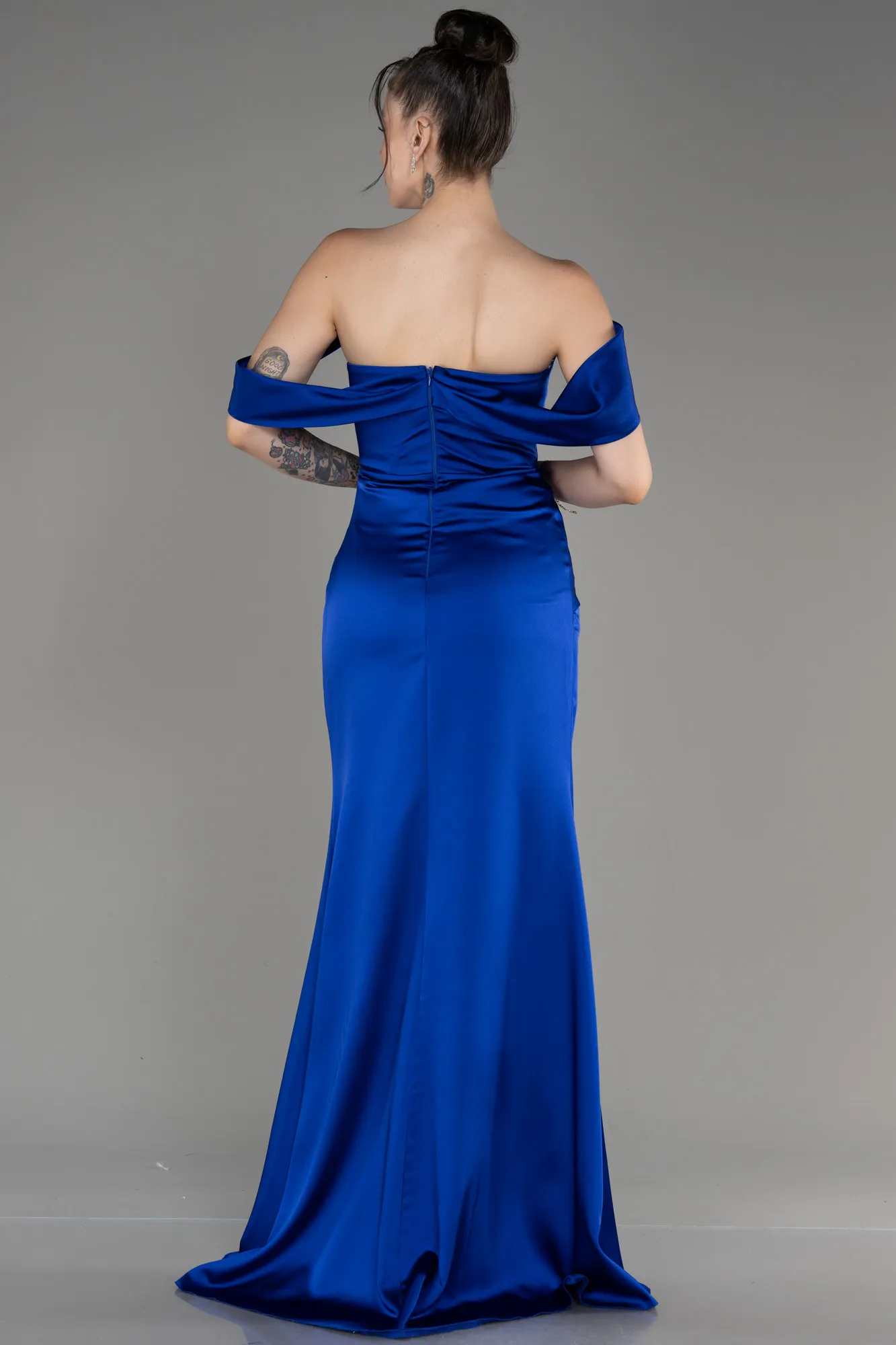 Robe de Soirée Longue Satin Bleu Marine ABU3964